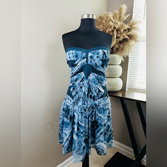 La Rok Luxe Strapless Tie Dye Dress NWT - Picture 1 of 5